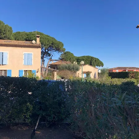 Les Jardins D'artemis Feriehus *