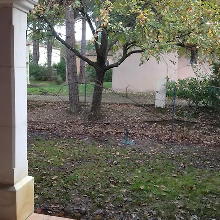 Les Jardins D'artemis Feriehus